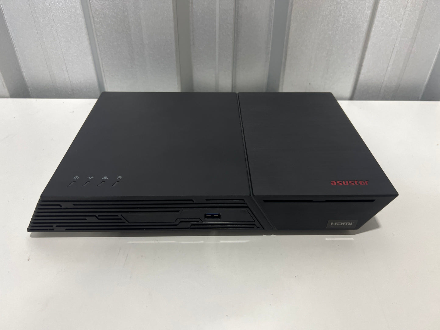 Asustor FS6712X NAS