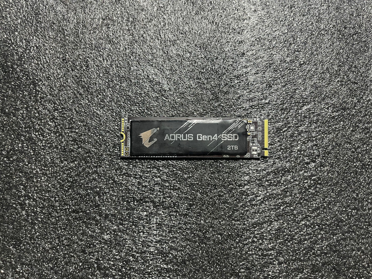 DISCO DURO SSD NVMe GIGABYTE AORUS 2TB